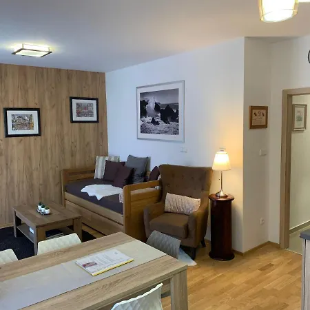 Klostermann & Javor Wellness Apartament