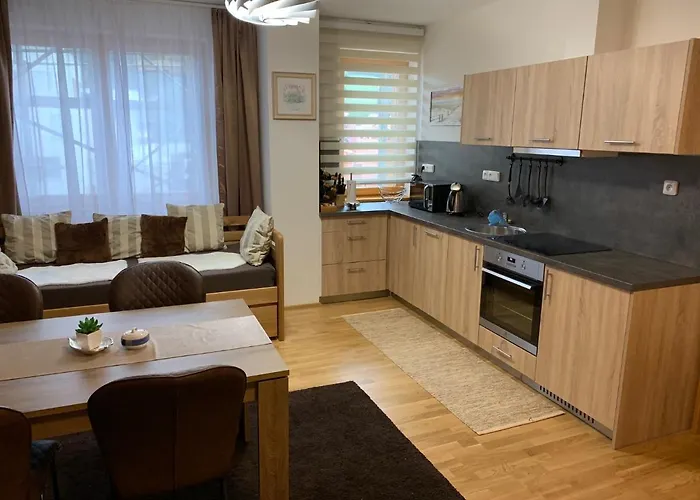 Klostermann & Javor Wellness Lägenhet